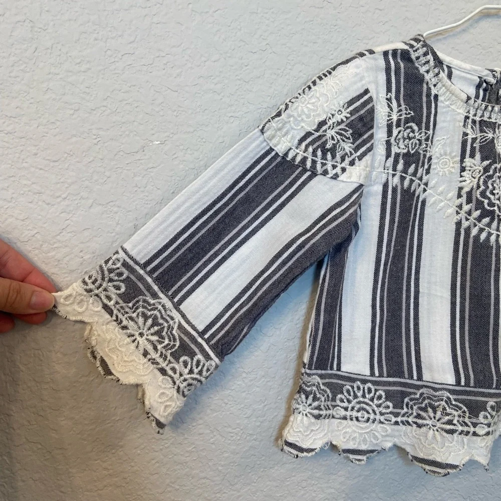 Zara Girls long sleeve white and grey embroidered boho blouse stripes Size 5 - Picture 3 of 8